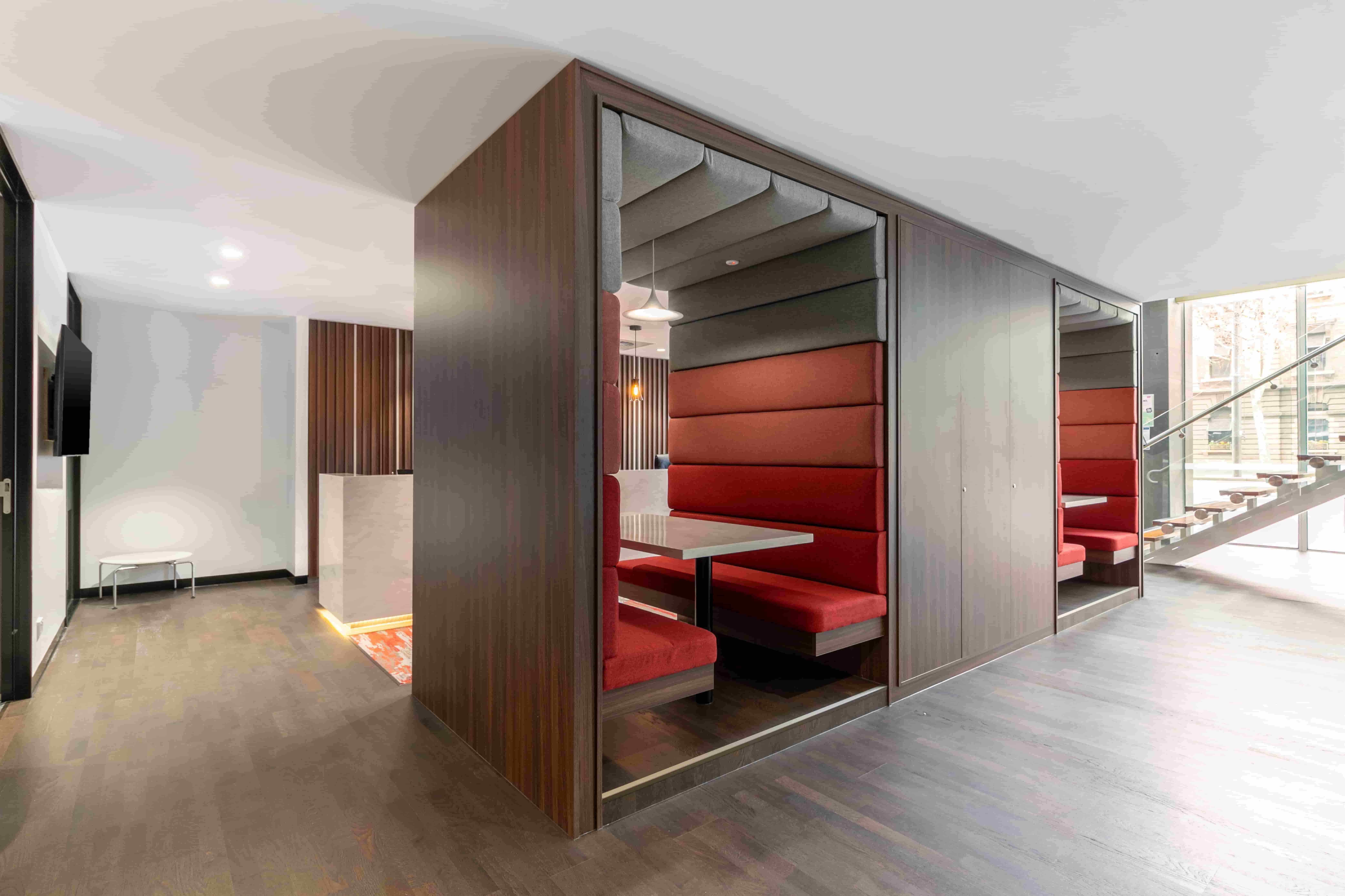 TAIKOO PLACE DORSET HOUSE (太古坊 多盛大廈)